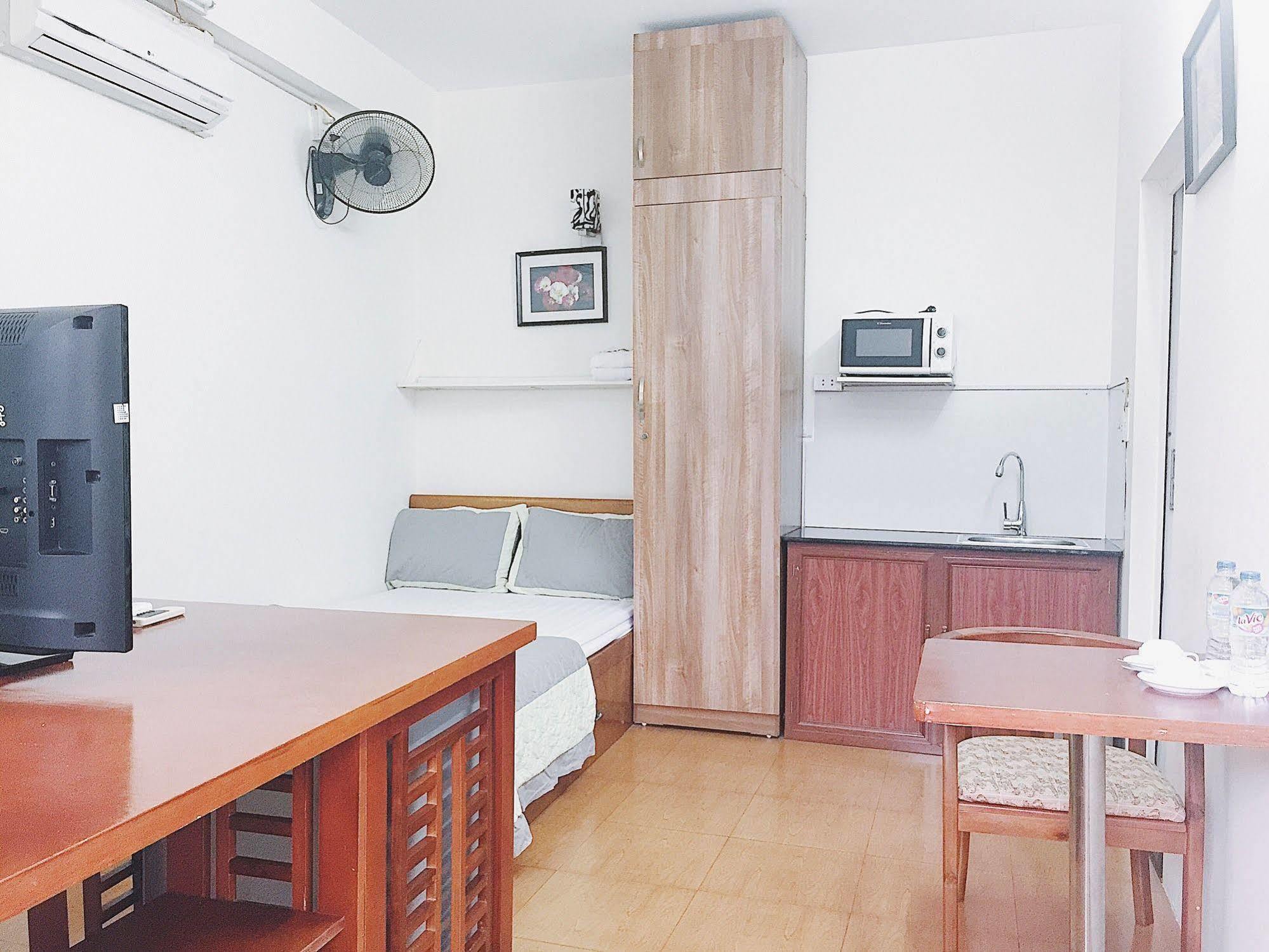 V-Studio Apartment 2 Hanoi Exterior photo